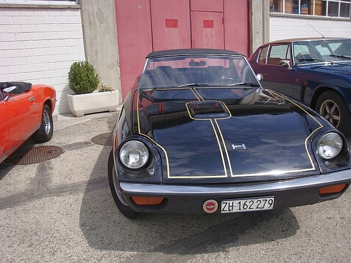 2010-05 Jensen Car Club zu Besuch 019.jpg